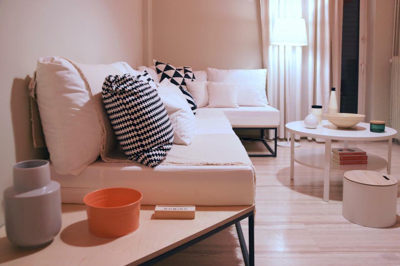 Elegant Coral Apartment เอเธนส์ ภายนอก รูปภาพ