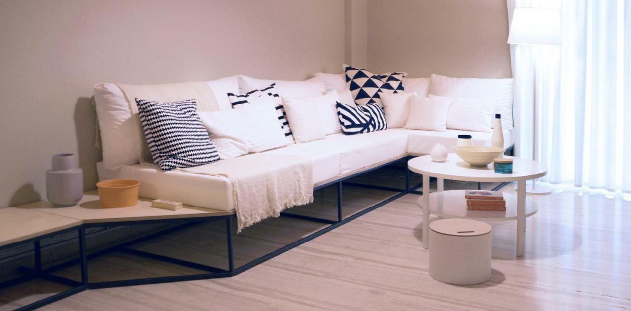 Elegant Coral Apartment เอเธนส์ ภายนอก รูปภาพ